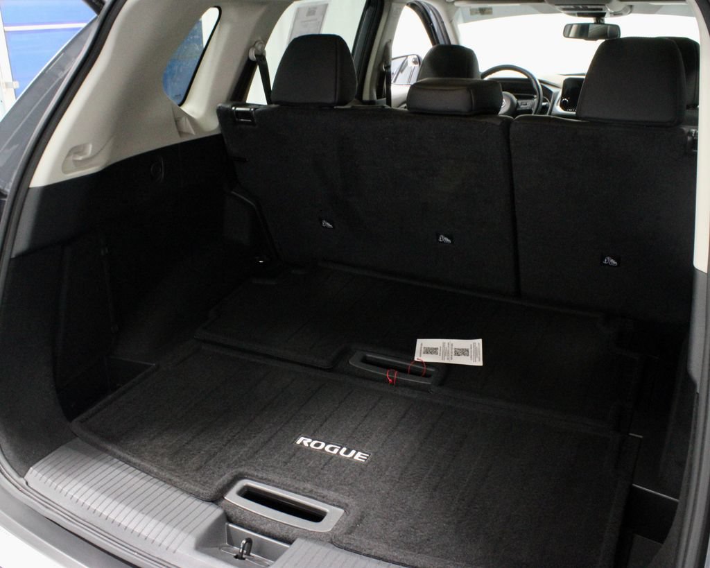 Used 2023 Nissan Rogue SL w/ SL Premium Package AWD/4WD image 16