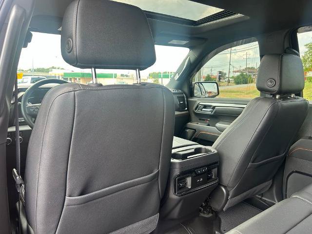 Used 2025 GMC Sierra 1500 AT4 w/ AT4 Premium Package AWD/4WD image 32