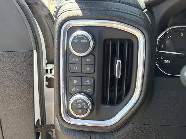 Used 2023 GMC Sierra 3500 SLT w/ SLT Premium Package AWD/4WD image 23
