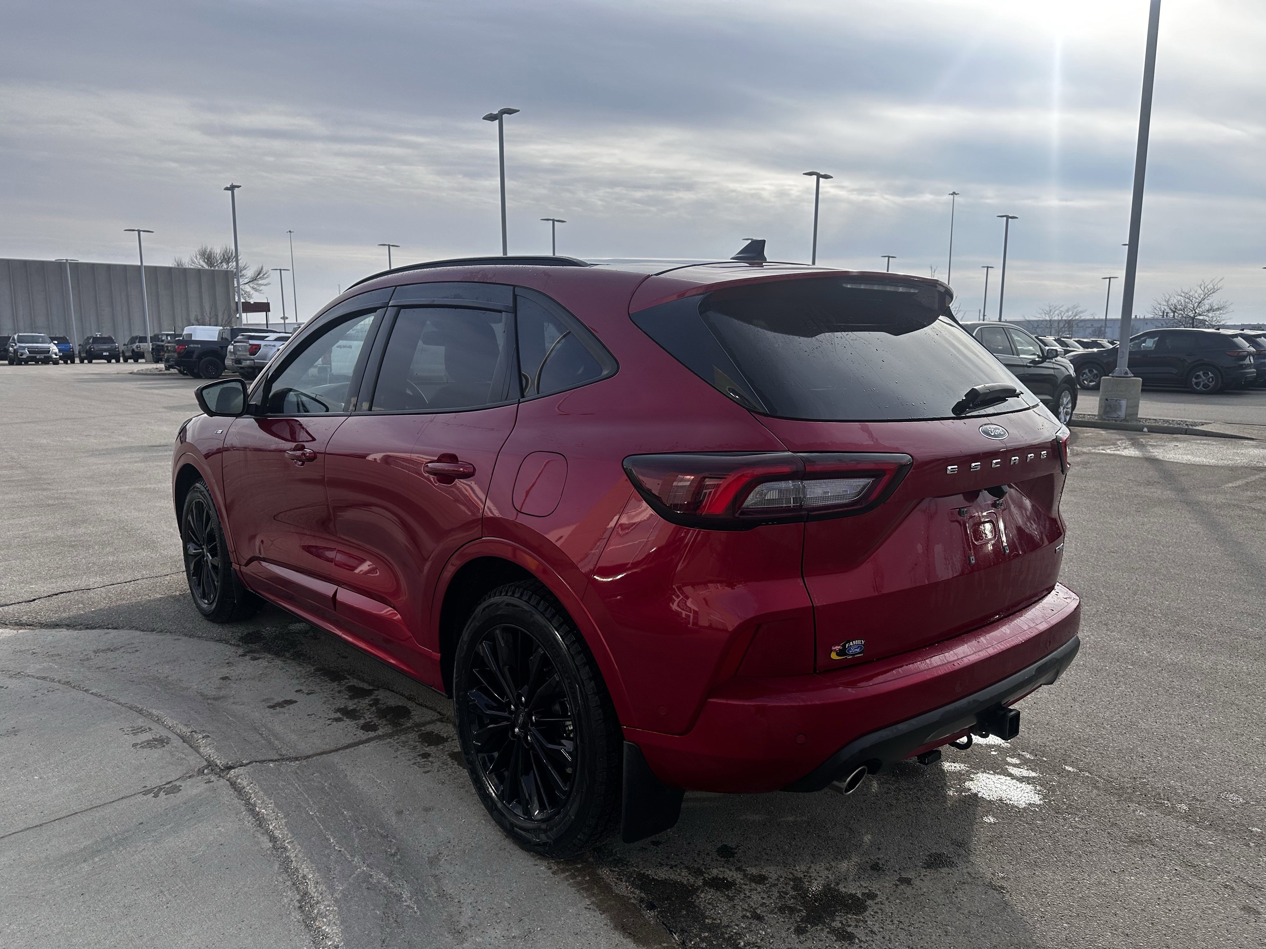 Certified 2023 Ford Escape ST-Line Elite w/ Premium Technology Package video 2