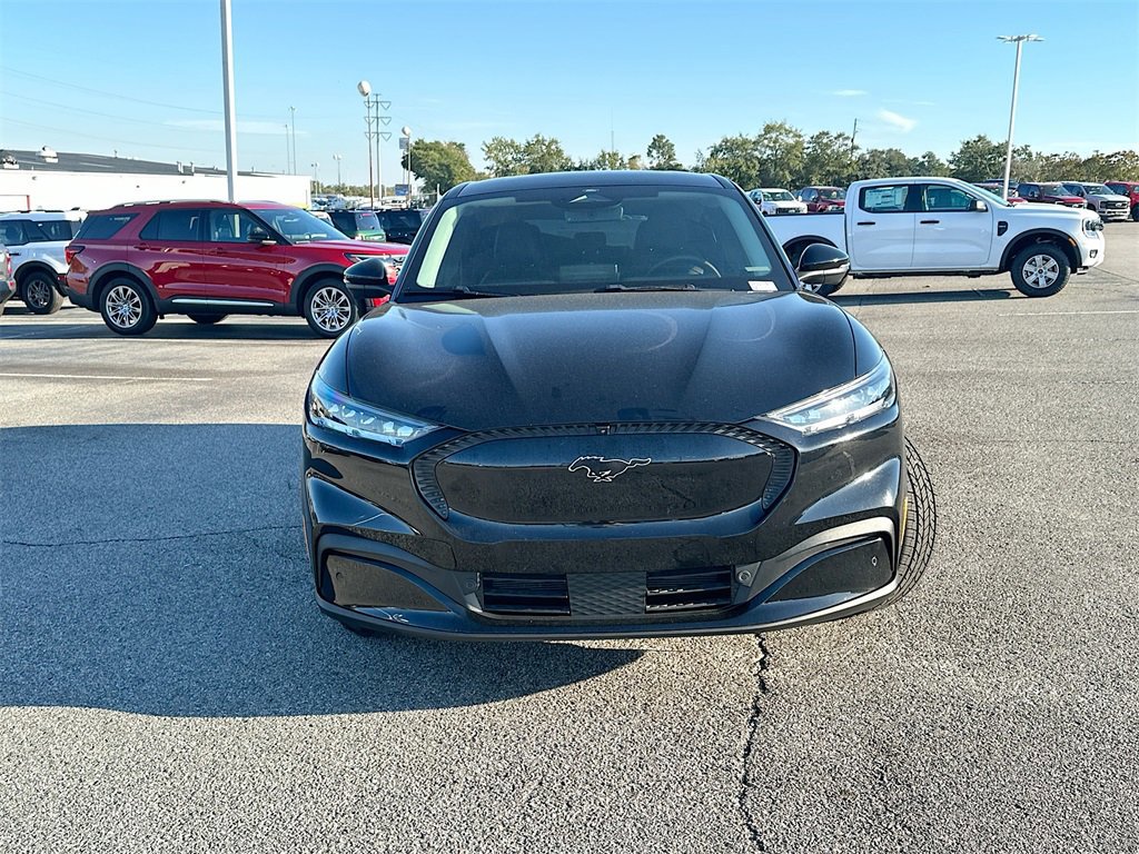 Certified 2022 Ford Mustang Mach-E Select w/ Comfort/Technology Package image 6