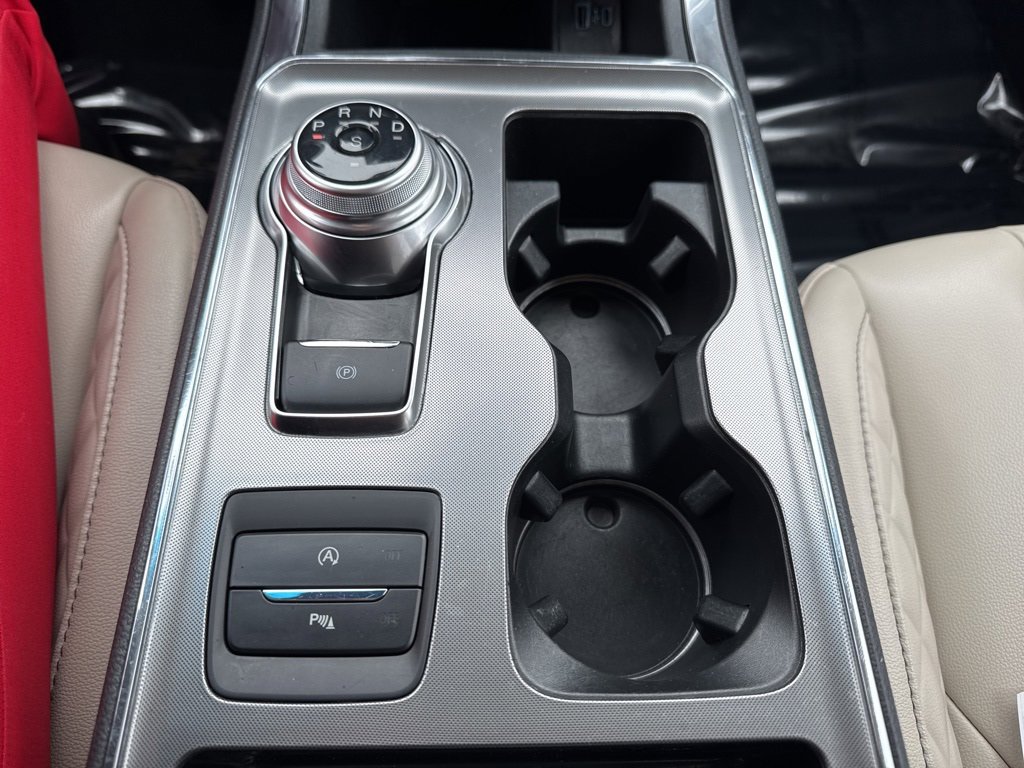 Certified 2024 Ford Edge Titanium image 19