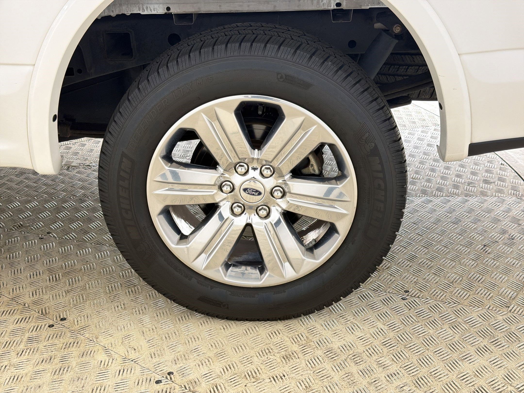 Certified 2019 Ford F150 Lariat RWD image 11