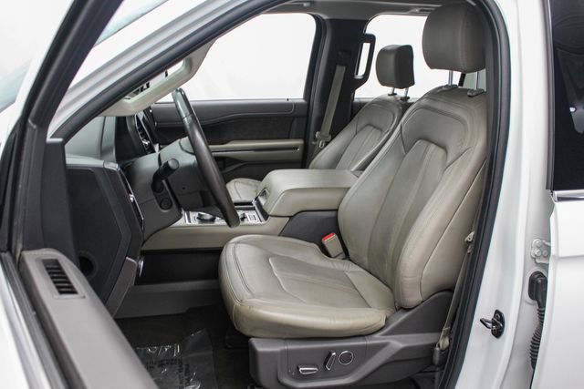 Certified 2020 Ford Expedition Limited w/ Special Edition Package AWD/4WD image 17