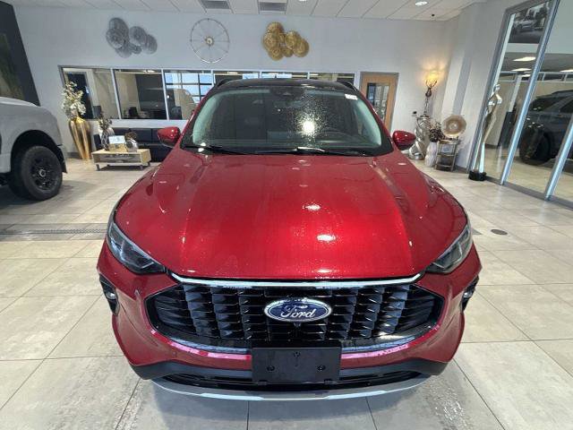 Certified 2024 Ford Escape Platinum w/ Premium Technology Package image 6