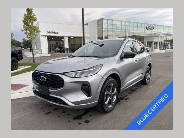 Certified 2024 Ford Escape ST-Line AWD/4WD image 1