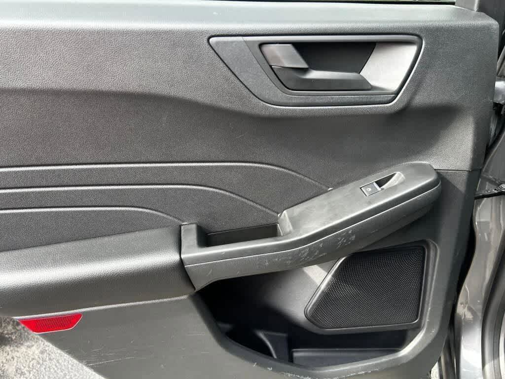 Certified 2023 Ford Escape Active AWD/4WD image 17