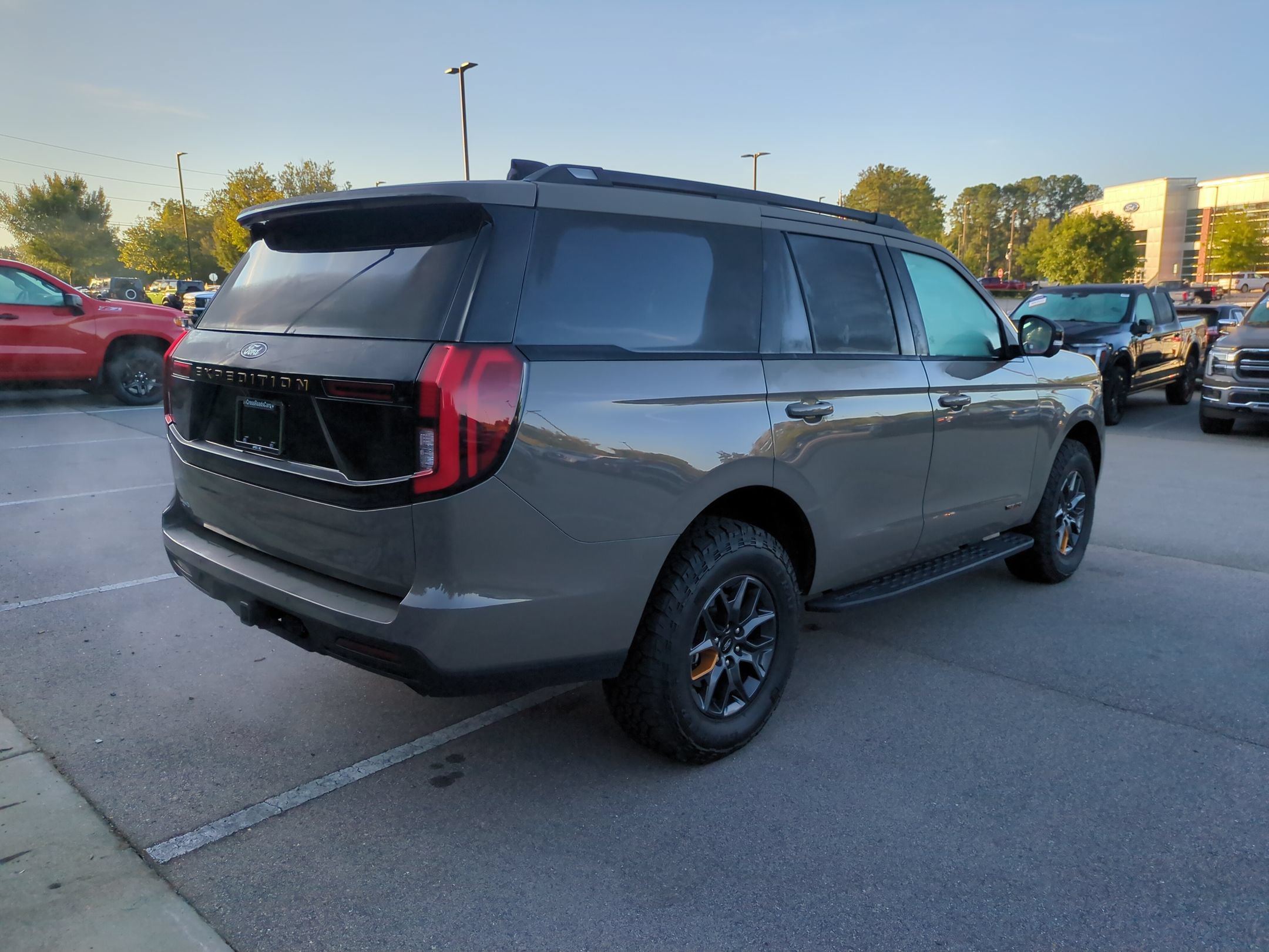 Certified 2026 Ford Expedition Tremor AWD/4WD image 4