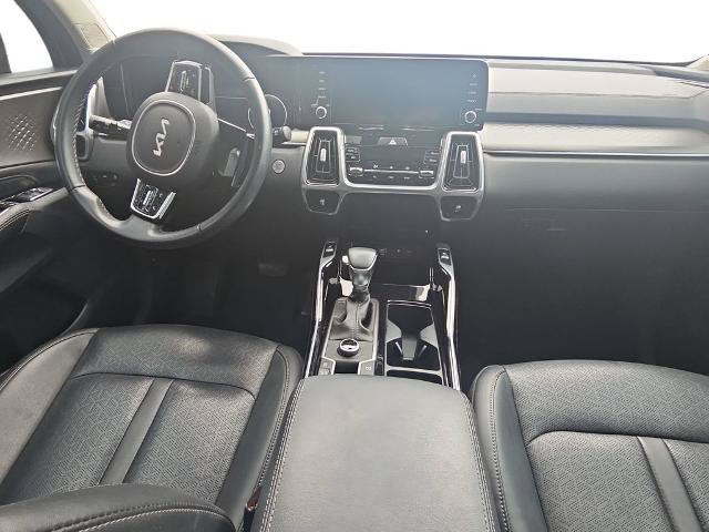 Used 2023 Kia Sorento SX AWD/4WD image 9