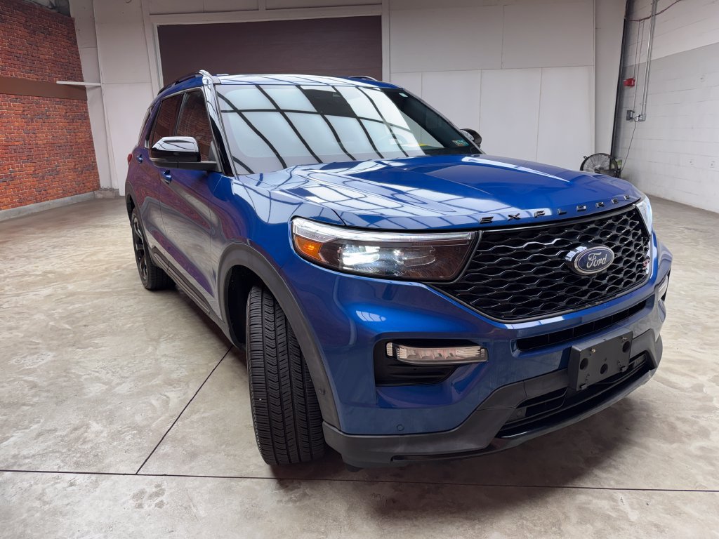 Certified 2020 Ford Explorer ST w/ ST Street Pack AWD/4WD image 7
