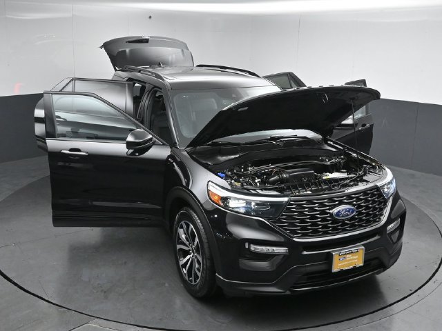 Certified 2024 Ford Explorer ST-Line w/ Class IV Trailer Tow Package AWD/4WD image 52