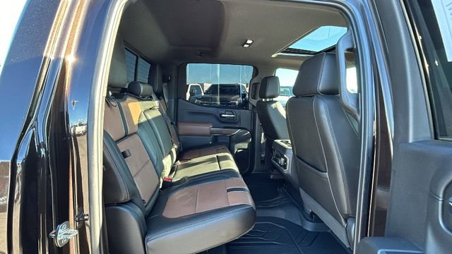 Used 2019 Chevrolet Silverado 1500 High Country w/ Technology Package image 13