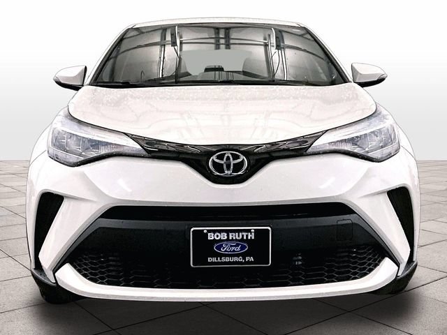 Used 2021 Toyota C-HR XLE FWD image 3