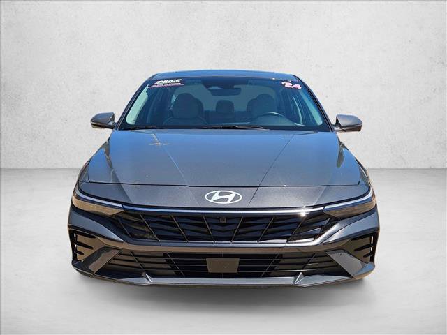 Used 2024 Hyundai Elantra Limited FWD video 2