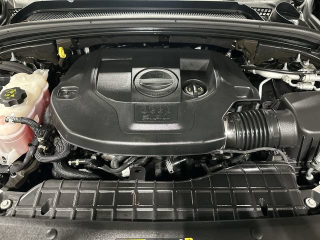 Used 2021 Jeep Grand Cherokee L Summit w/ Advanced Protech Group IV AWD/4WD image 22