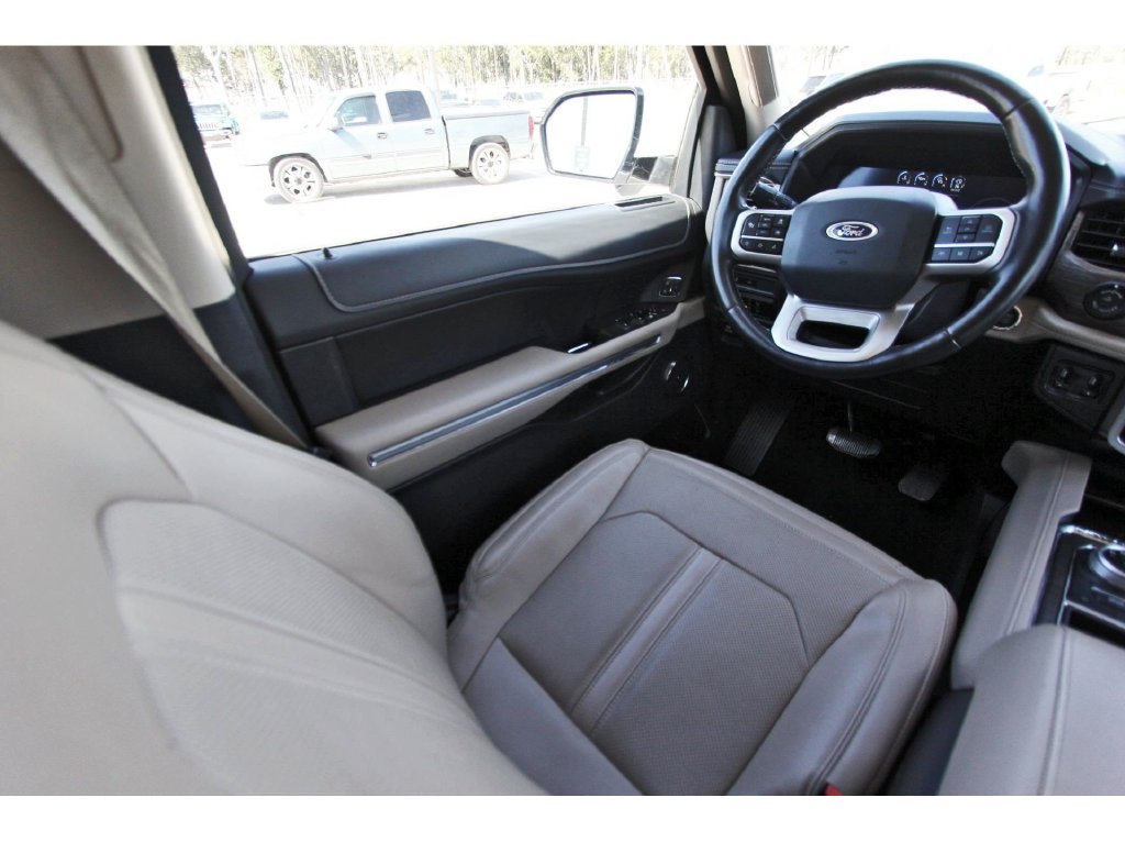 Certified 2023 Ford Expedition Max Limited RWD image 11
