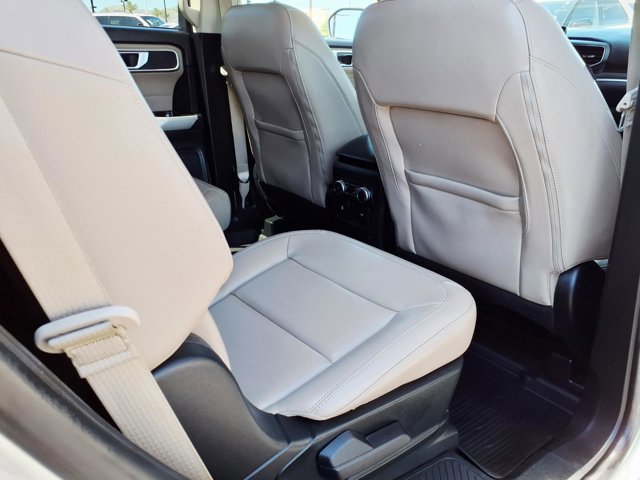 Certified 2022 Ford Explorer XLT w/ Equipment Group 202A image 13