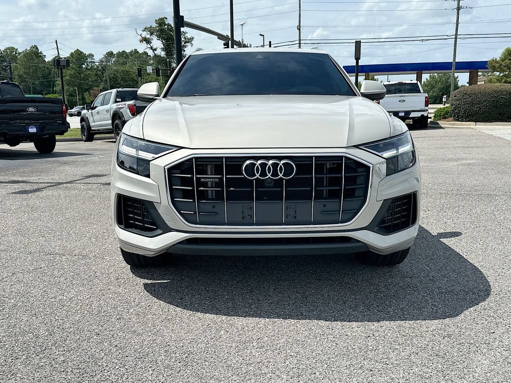 Used 2022 Audi Q8 Premium w/ Convenience Package AWD/4WD image 5
