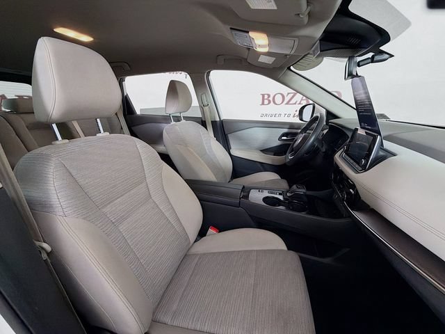 Used 2021 Nissan Rogue SV FWD image 31