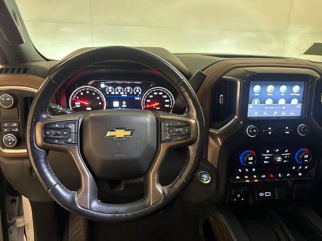 Used 2021 Chevrolet Silverado 1500 High Country w/ Technology Package RWD image 8