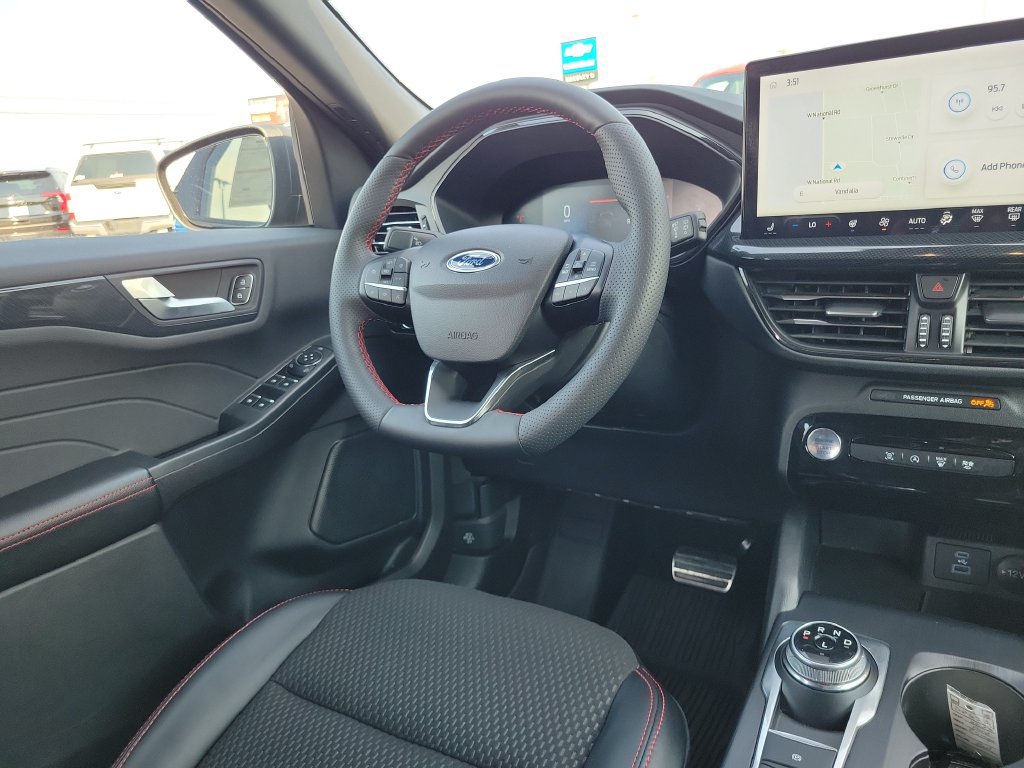 Certified 2023 Ford Escape ST-Line w/ Tech Pack #1 AWD/4WD image 14