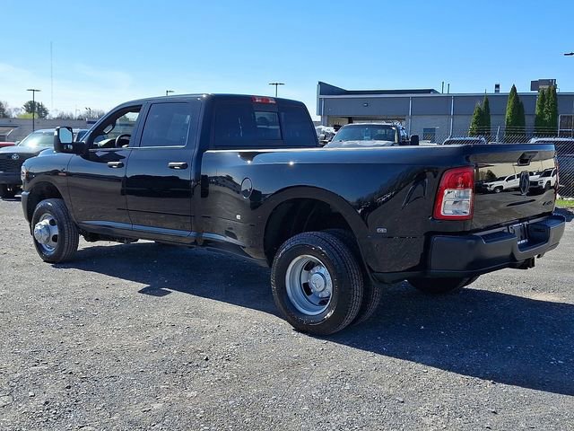 Used 2024 RAM 3500 Tradesman image 3