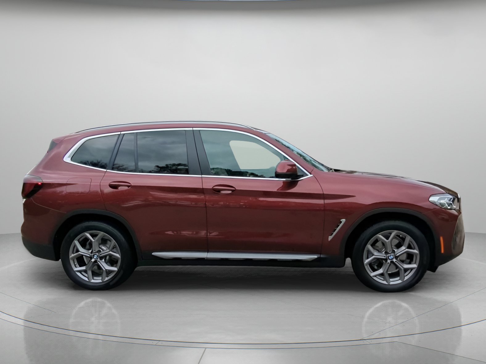 Used 2024 BMW X3 sDrive30i w/ Convenience Package RWD image 33