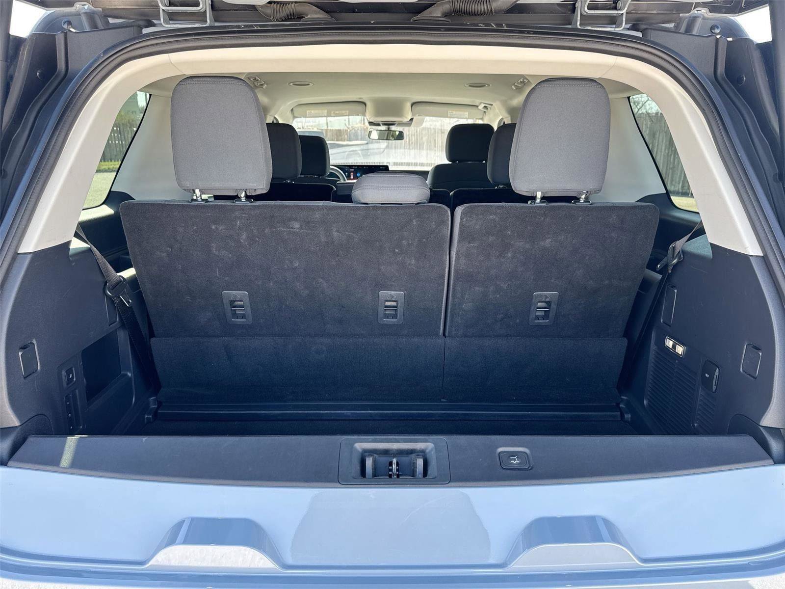 Certified 2025 Ford Expedition Active RWD image 20