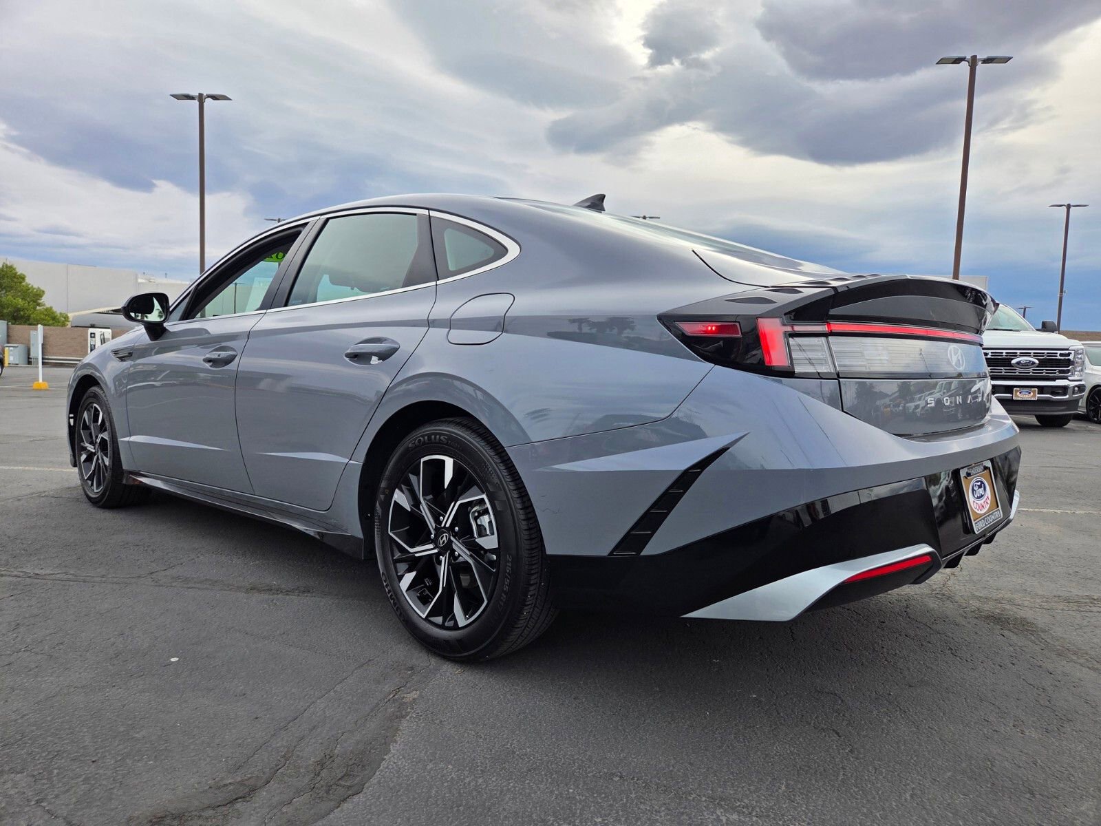 Used 2025 Hyundai Sonata SEL image 4