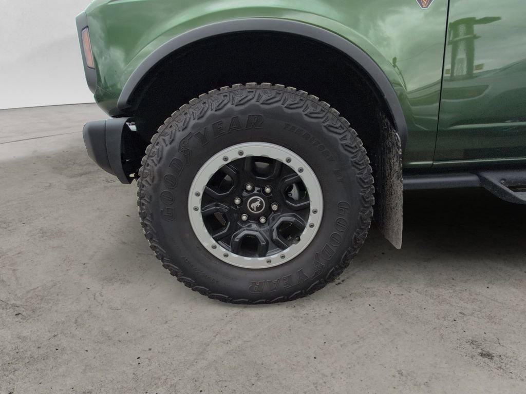 Certified 2023 Ford Bronco Badlands AWD/4WD image 11