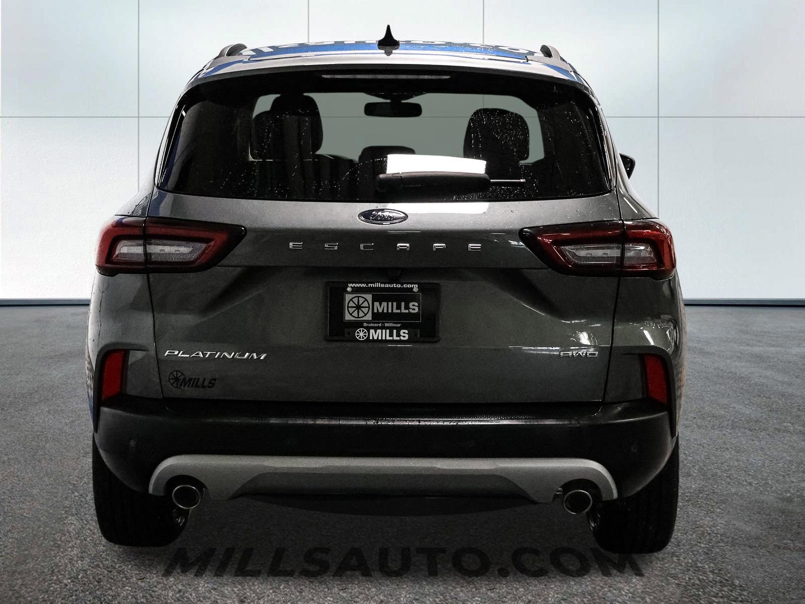 Certified 2025 Ford Escape Platinum AWD/4WD image 4