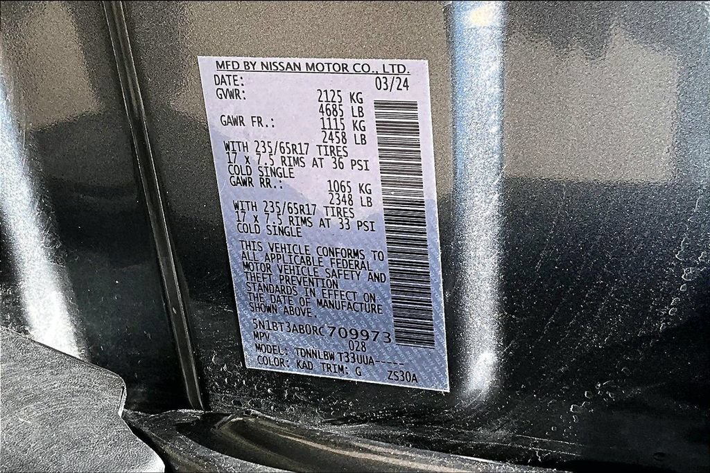 Used 2024 Nissan Rogue S AWD/4WD image 33