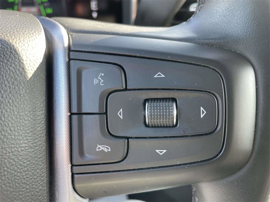 Used 2024 GMC Sierra 1500 Elevation image 26