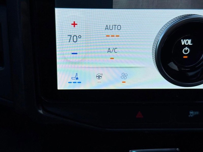 Certified 2022 Ford Expedition Limited image 20