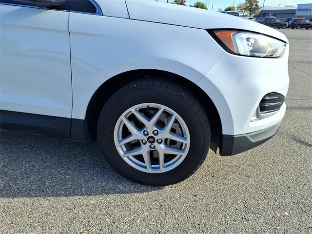 Certified 2024 Ford Edge SEL w/ Convenience Package image 7