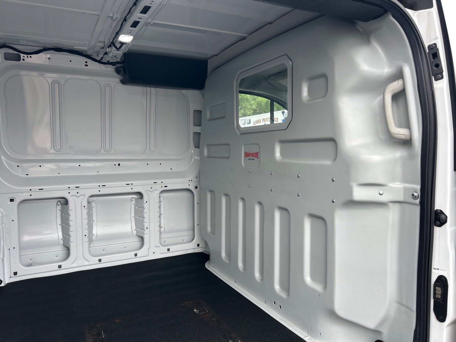 Certified 2020 Ford Transit 150 Low Roof RWD image 14