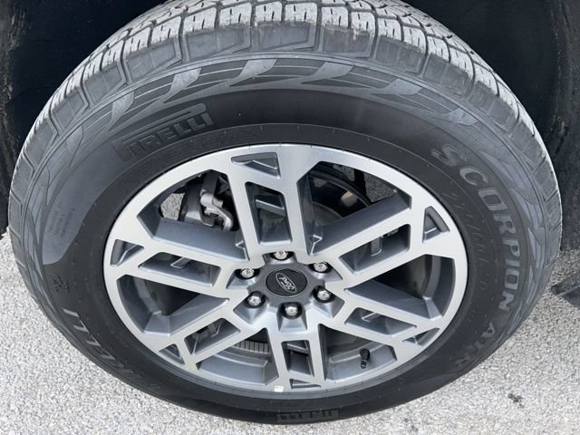 Certified 2025 Ford Expedition Max Active AWD/4WD image 9