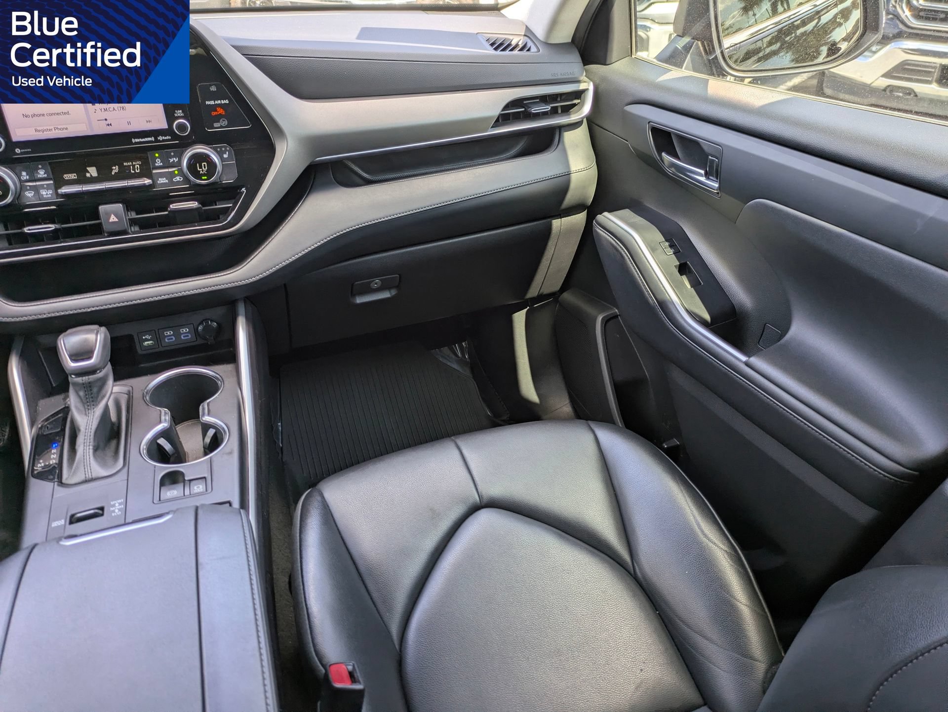 Used 2022 Toyota Highlander XLE FWD image 20