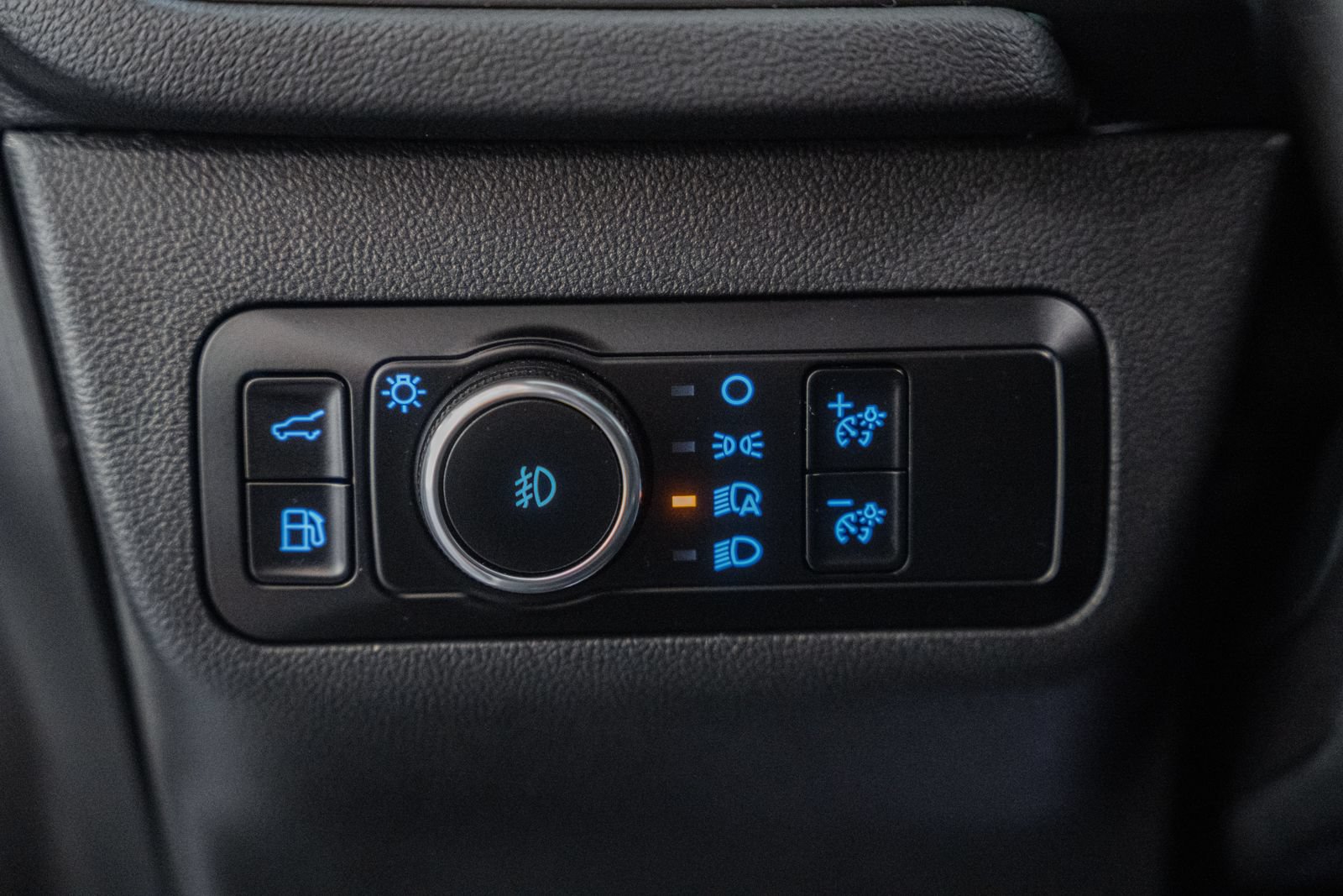 Certified 2023 Ford Escape ST-Line Select AWD/4WD image 43