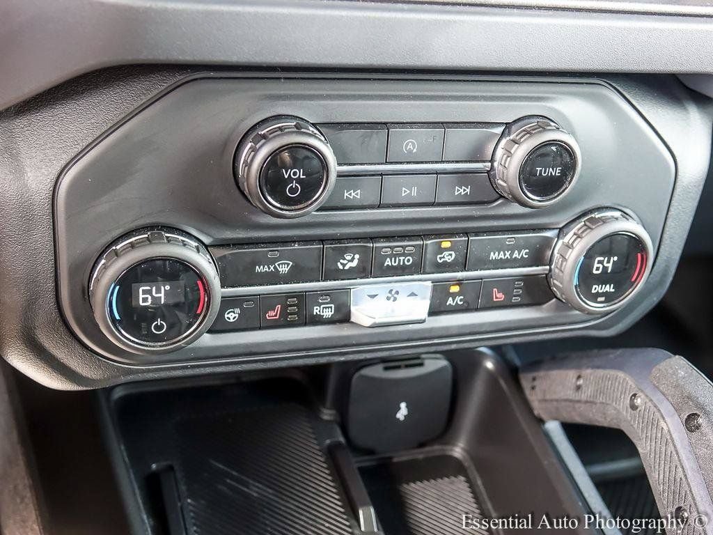 Certified 2025 Ford Bronco Badlands AWD/4WD image 18