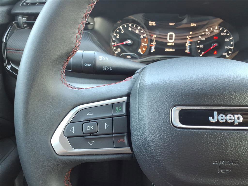 Used 2024 Jeep Compass Trailhawk image 15