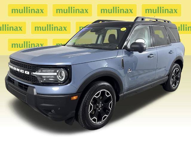 Certified 2025 Ford Bronco Sport Outer Banks w/ Outer Banks Tech Package+ AWD/4WD image 15