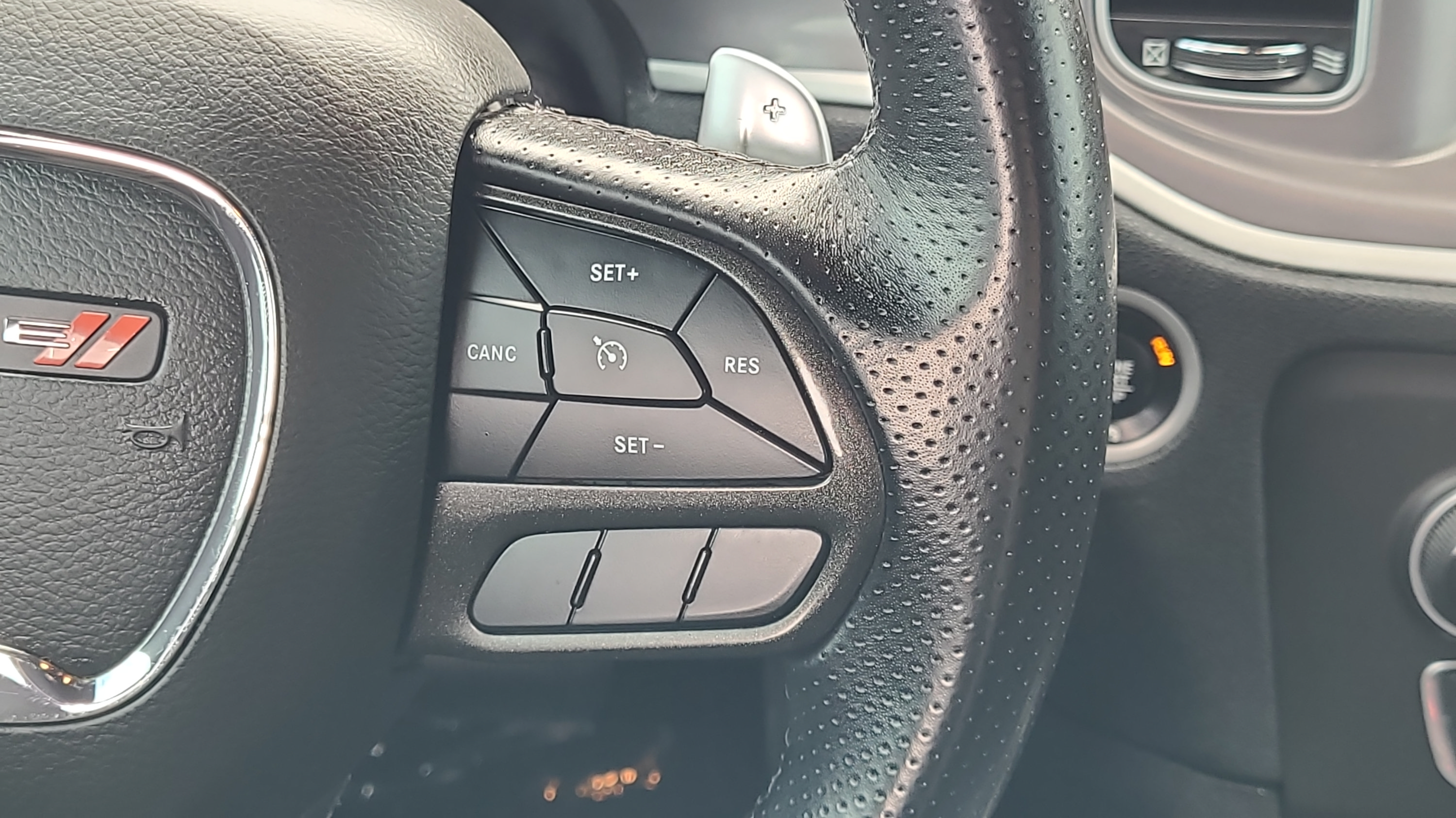 Used 2022 Dodge Charger R/T RWD image 13