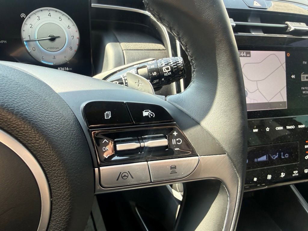 Used 2022 Hyundai Tucson Limited AWD/4WD image 19