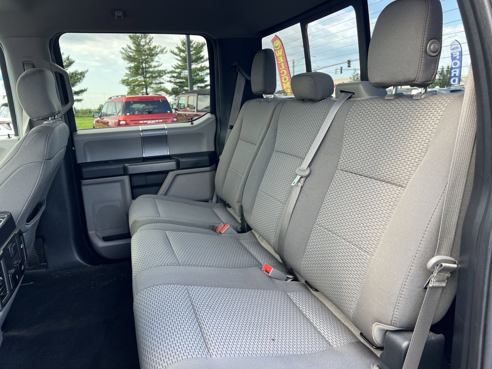 Certified 2019 Ford F150 XLT w/ Equipment Group 302A Luxury AWD/4WD image 32
