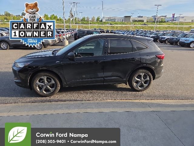 Certified 2024 Ford Escape ST-Line w/ Tech Pack #1 AWD/4WD image 3