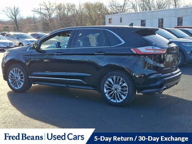 Certified 2022 Ford Edge Titanium w/ Equipment Group 301A image 4