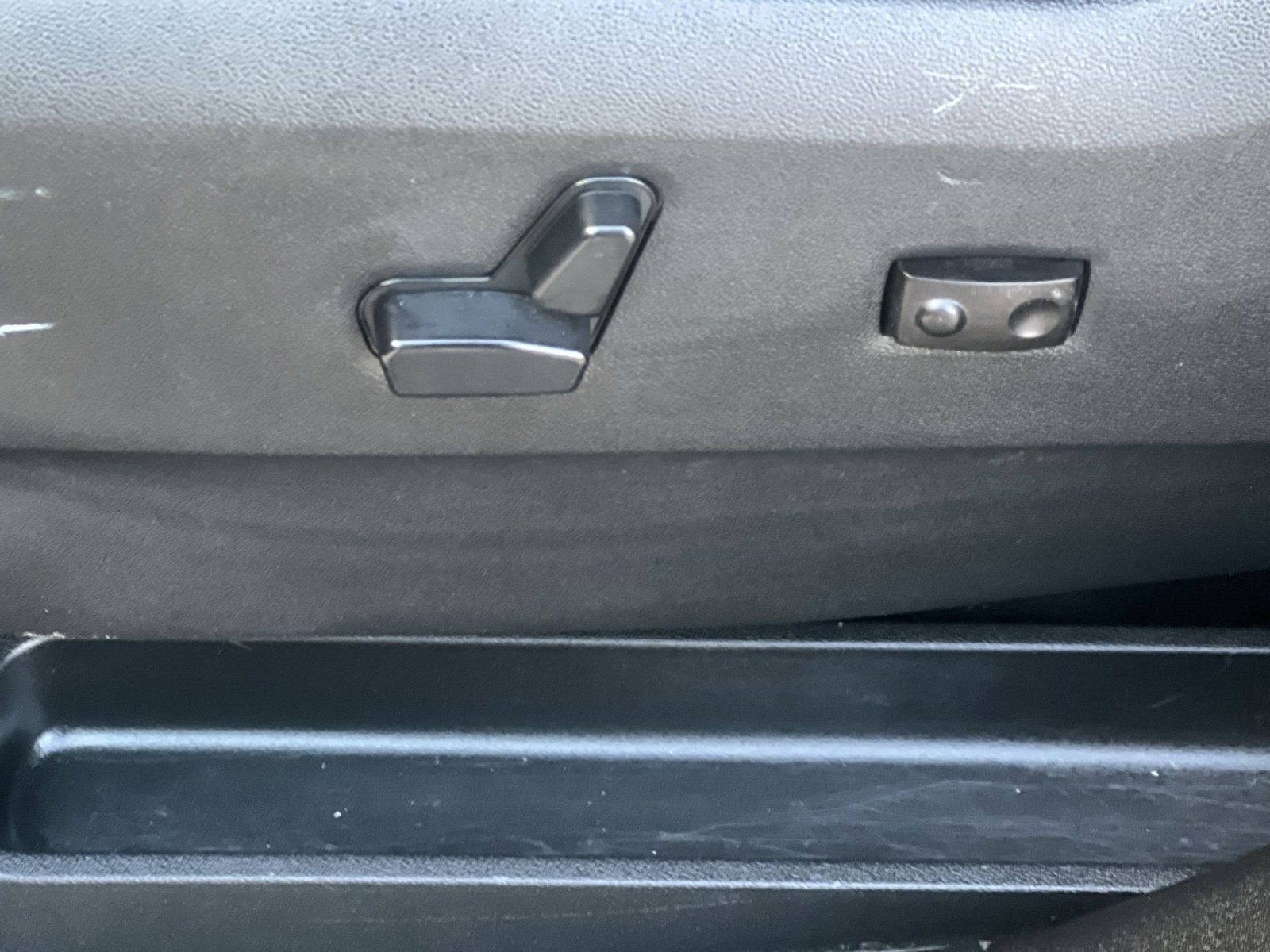 Used 2019 Dodge Grand Caravan SE FWD image 22