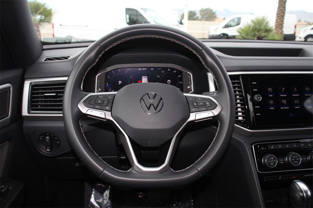 Used 2023 Volkswagen Atlas Cross Sport SE w/ Black Wheel Package image 14