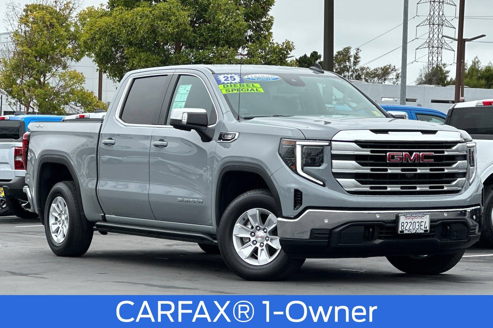 Used 2025 GMC Sierra 1500 SLE w/ Preferred Package AWD/4WD image 2